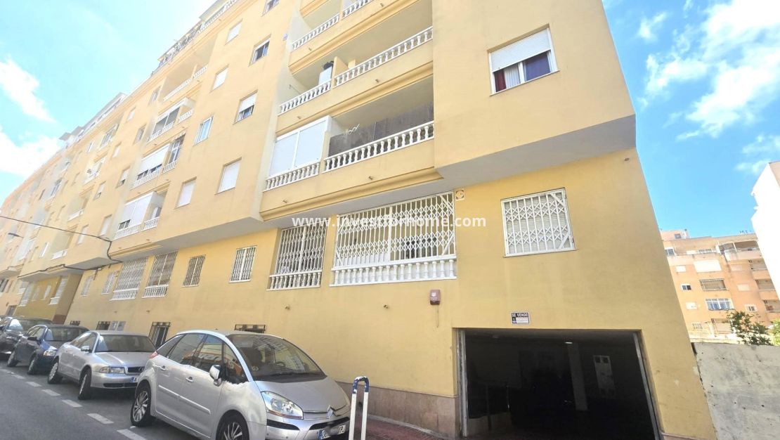 Försäljning - Lägenhet - Torrevieja - Parque Las Naciones