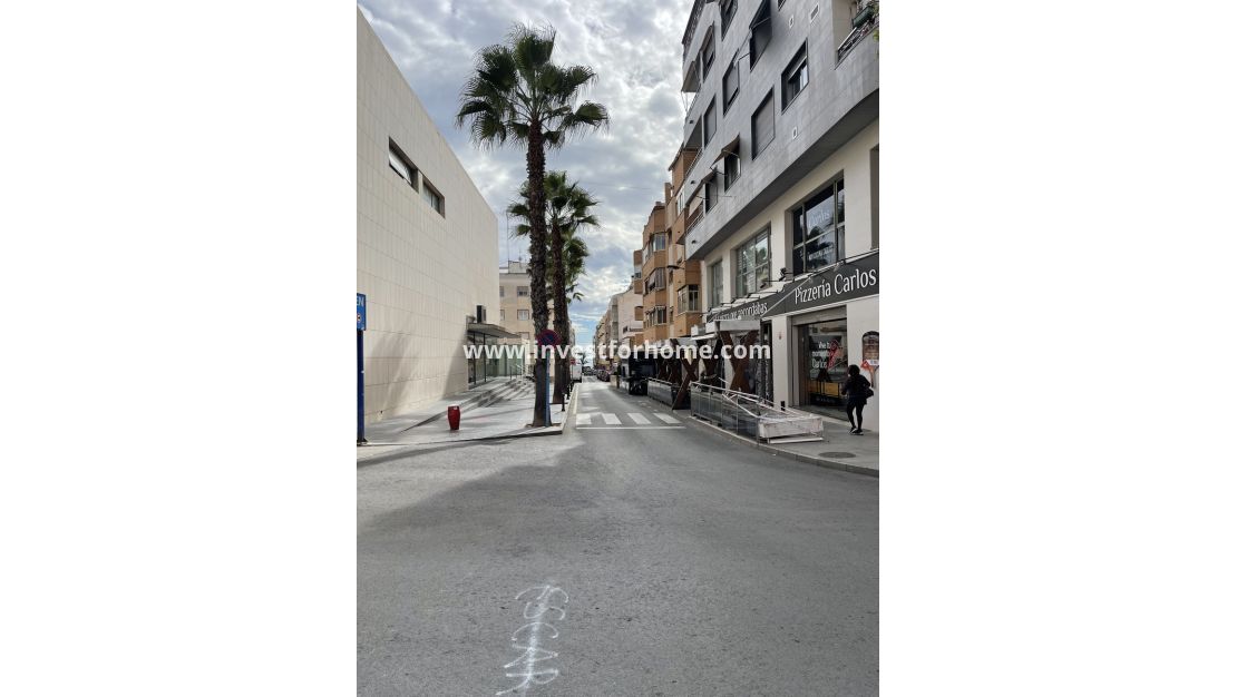 Försäljning - Lägenhet - Torrevieja - Playa de cura