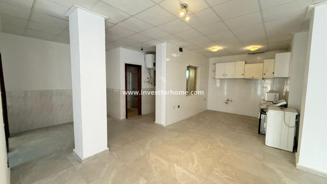 Försäljning - Lägenhet - Torrevieja - Playa de los Locos