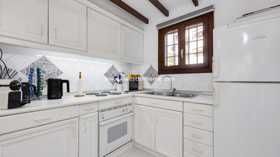 Försäljning - Lägenhet - Torrevieja - Playa de los Locos