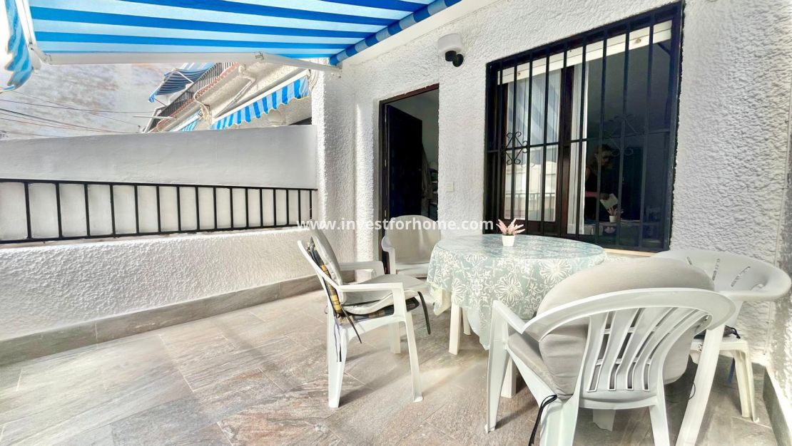Försäljning - Lägenhet - Torrevieja - Playa de los Locos