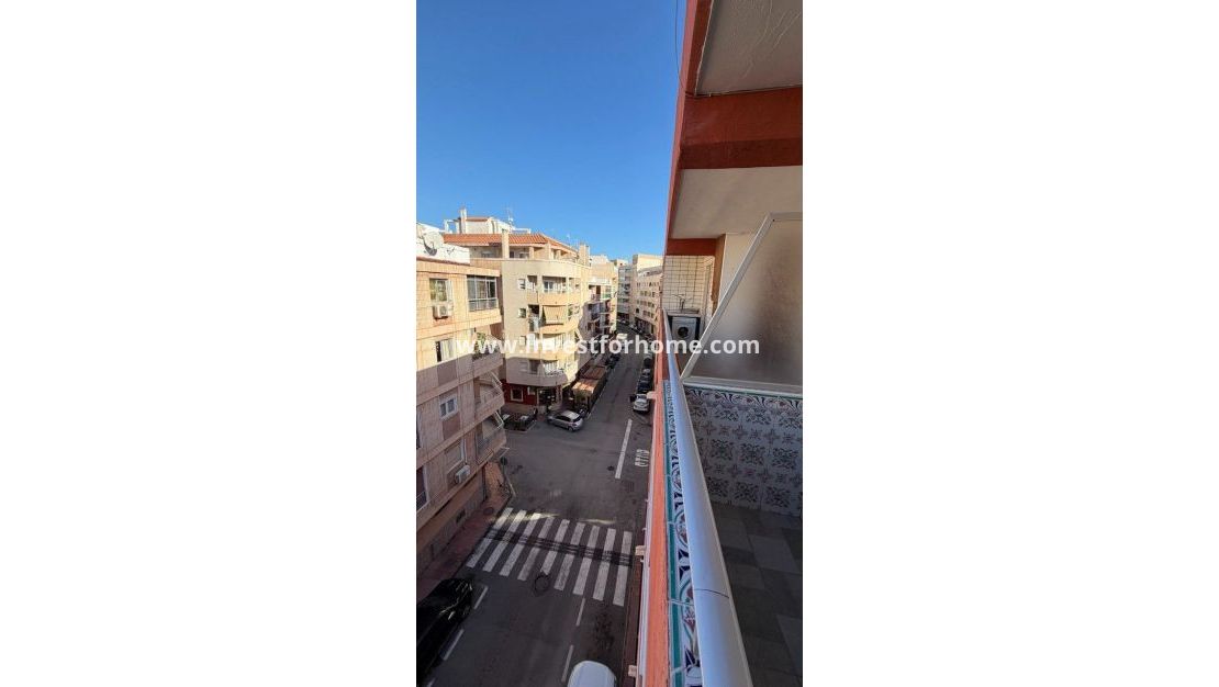 Försäljning - Lägenhet - Torrevieja - Playa de los Locos
