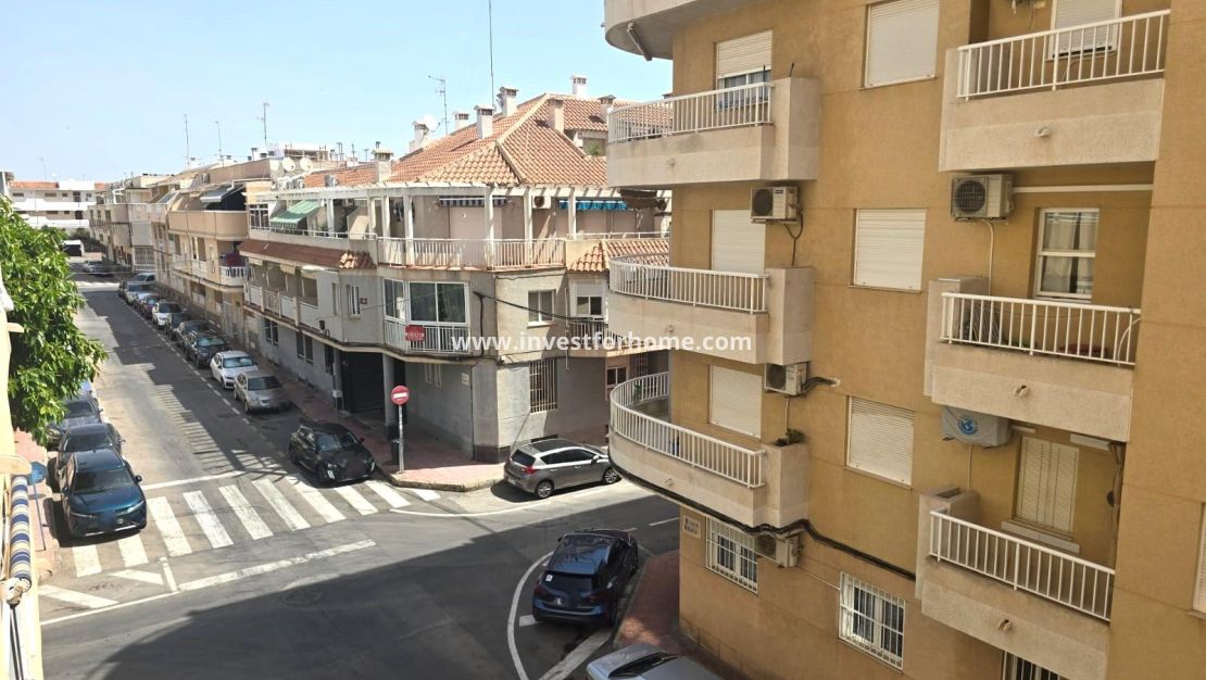 Försäljning - Lägenhet - Torrevieja - Playa de los Locos