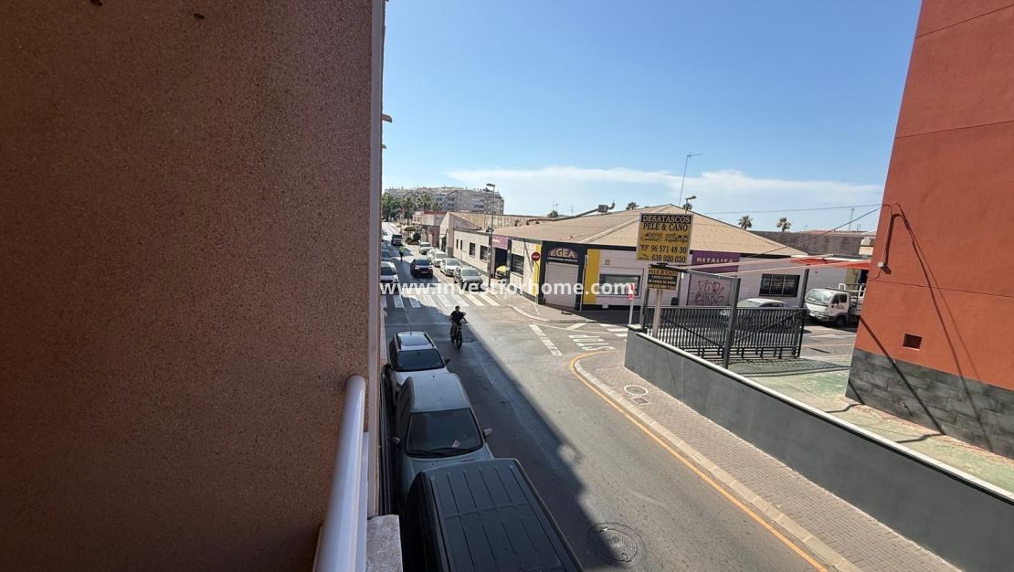 Försäljning - Lägenhet - Torrevieja - Playa de los Locos