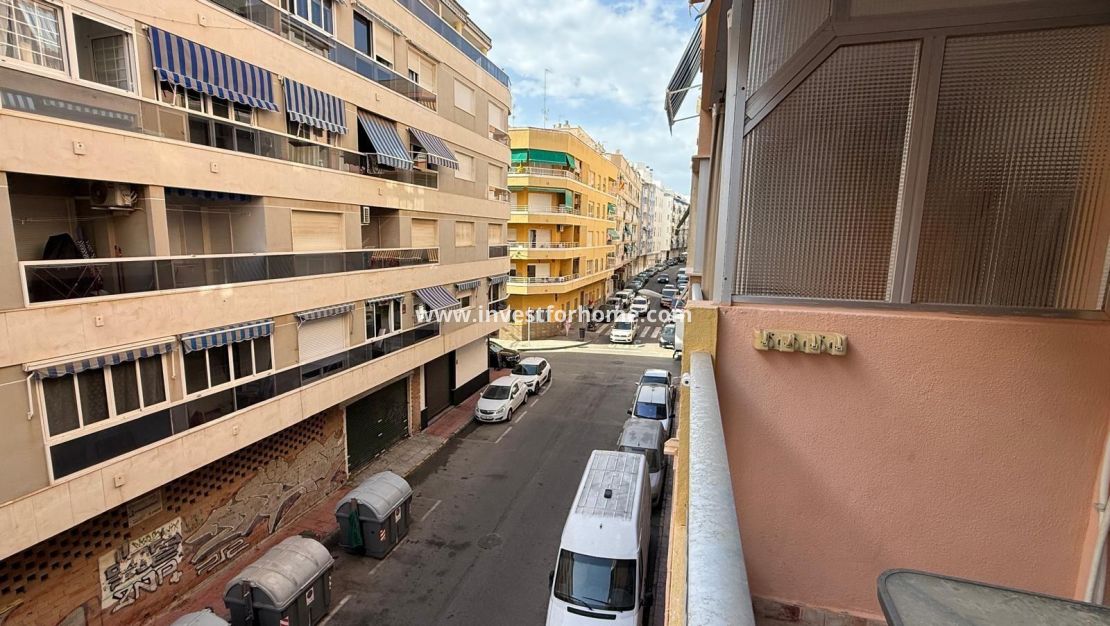 Försäljning - Lägenhet - Torrevieja - Playa de los Locos