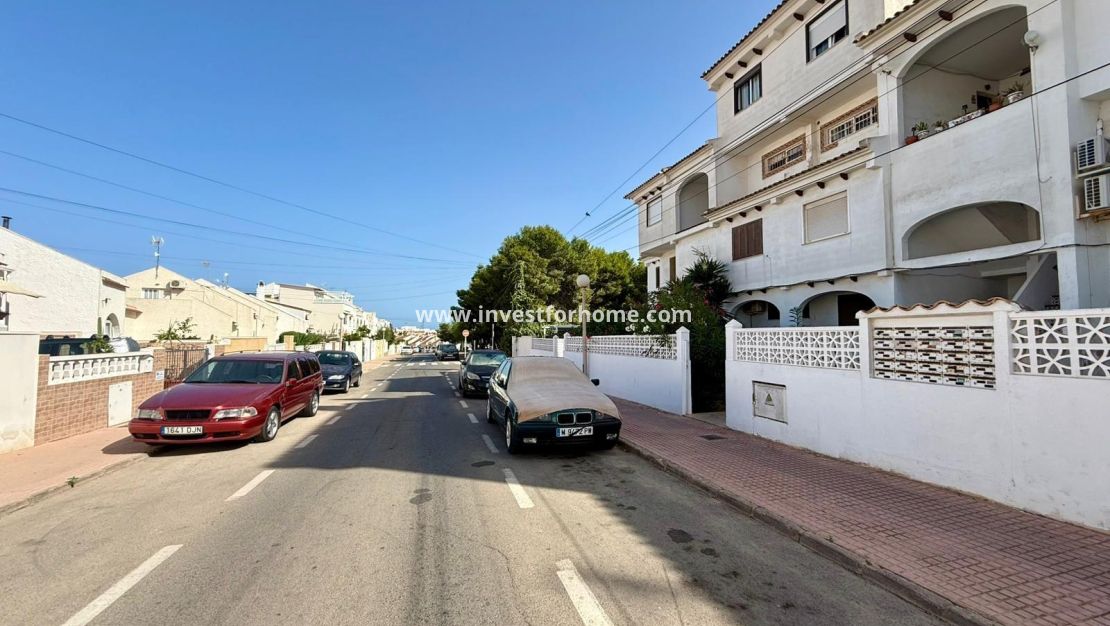 Försäljning - Lägenhet - Torrevieja - Playa de los Locos
