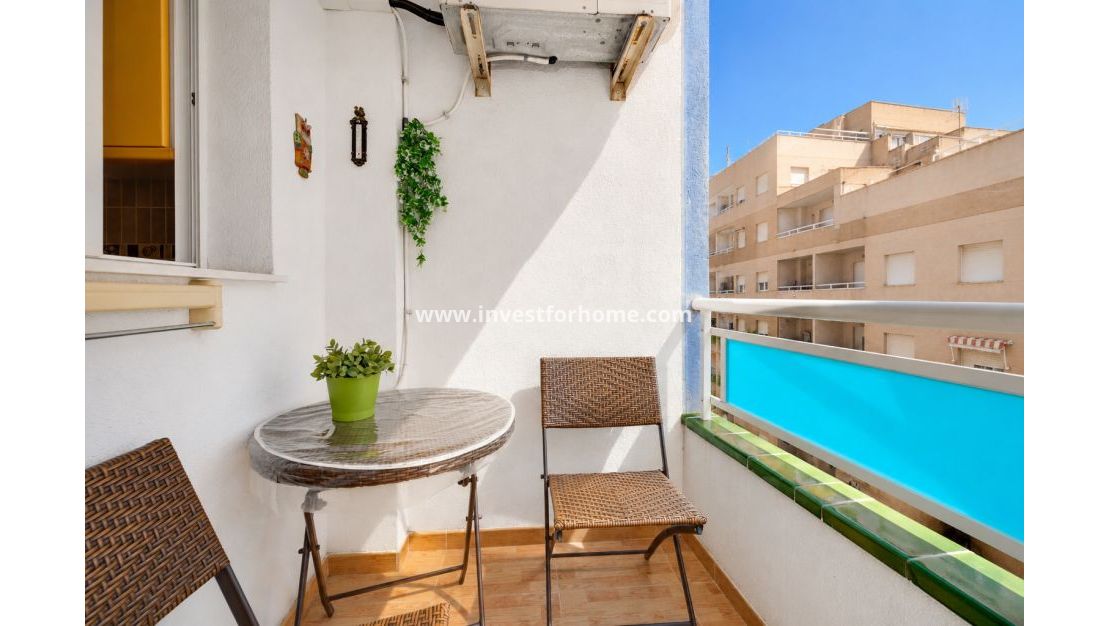 Försäljning - Lägenhet - Torrevieja - Playa del Acequión