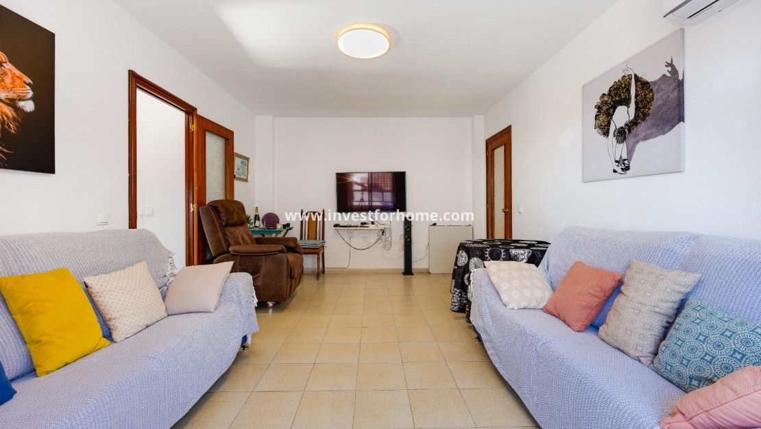 Försäljning - Lägenhet - Torrevieja - Playa del Acequión