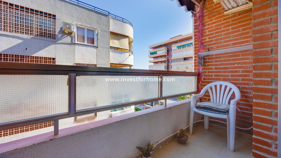 Försäljning - Lägenhet - Torrevieja - Playa del Acequión