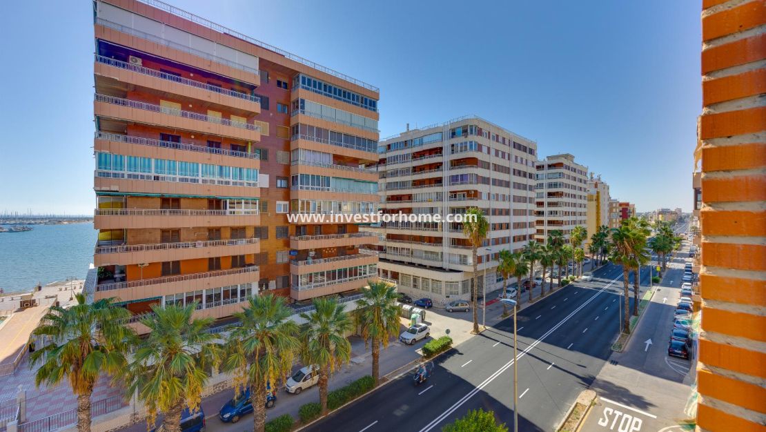 Försäljning - Lägenhet - Torrevieja - Playa del Acequión