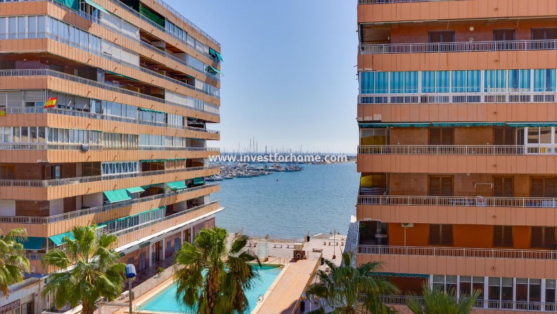 Försäljning - Lägenhet - Torrevieja - Playa del Acequión