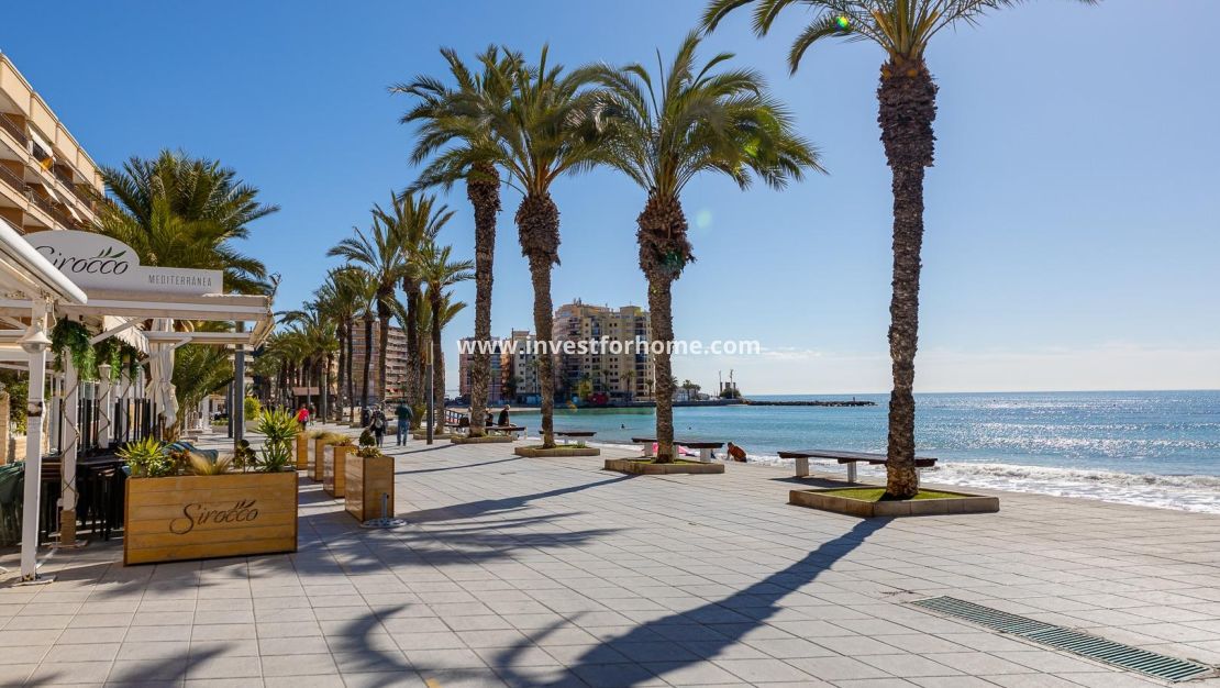 Försäljning - Lägenhet - Torrevieja - Playa del Cura