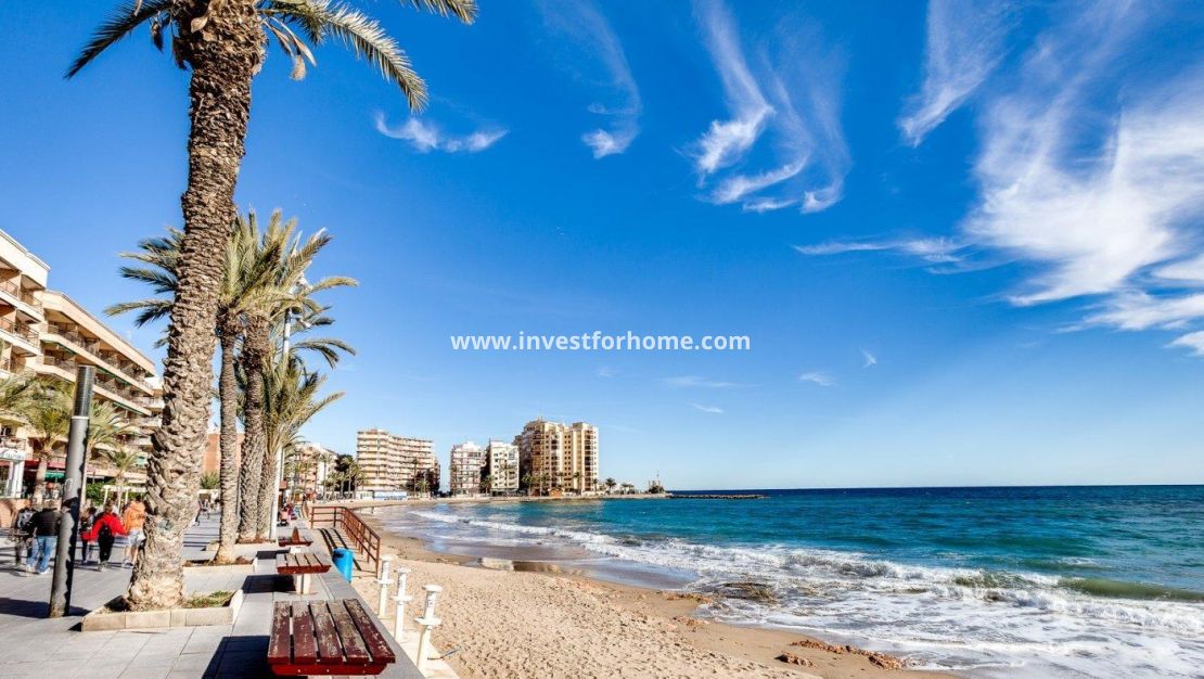 Försäljning - Lägenhet - Torrevieja - Playa del Cura