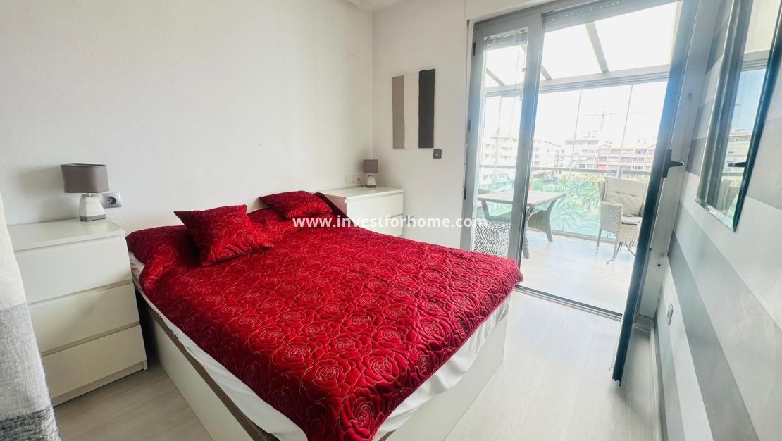 Försäljning - Lägenhet - Torrevieja - Playa del Cura