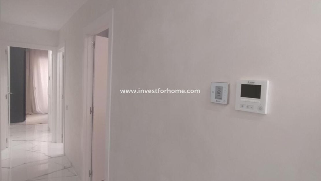 Försäljning - Lägenhet - Torrevieja - Playa del Cura