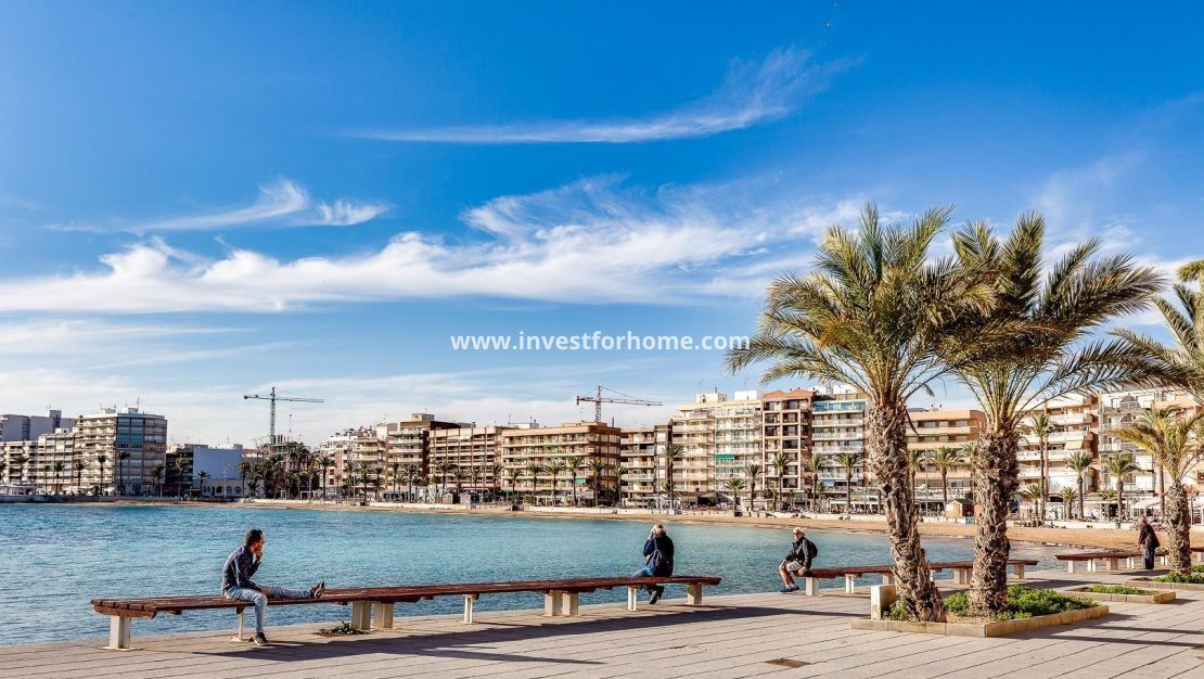 Försäljning - Lägenhet - Torrevieja - Playa del Cura