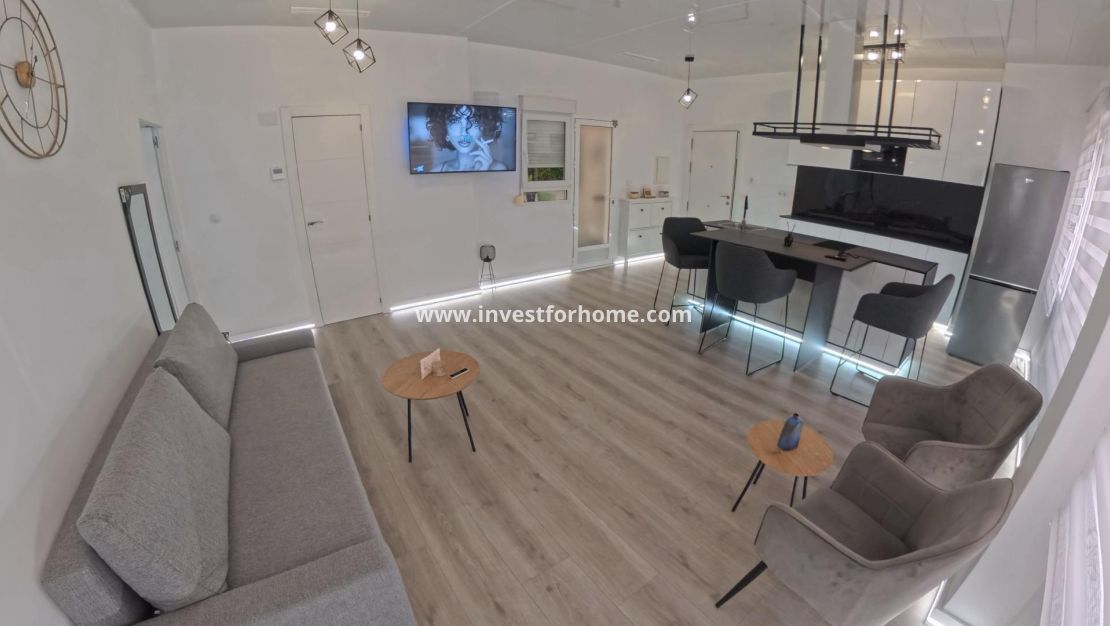 Försäljning - Lägenhet - Torrevieja - Playa del Cura