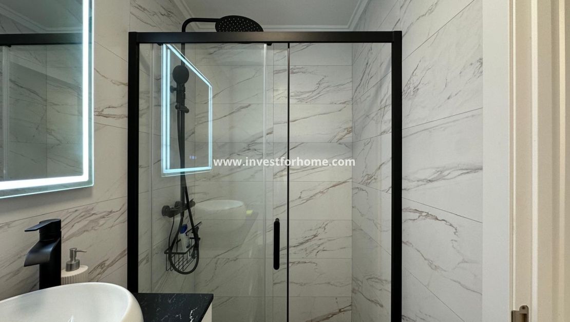 Försäljning - Lägenhet - Torrevieja - Playa del Cura