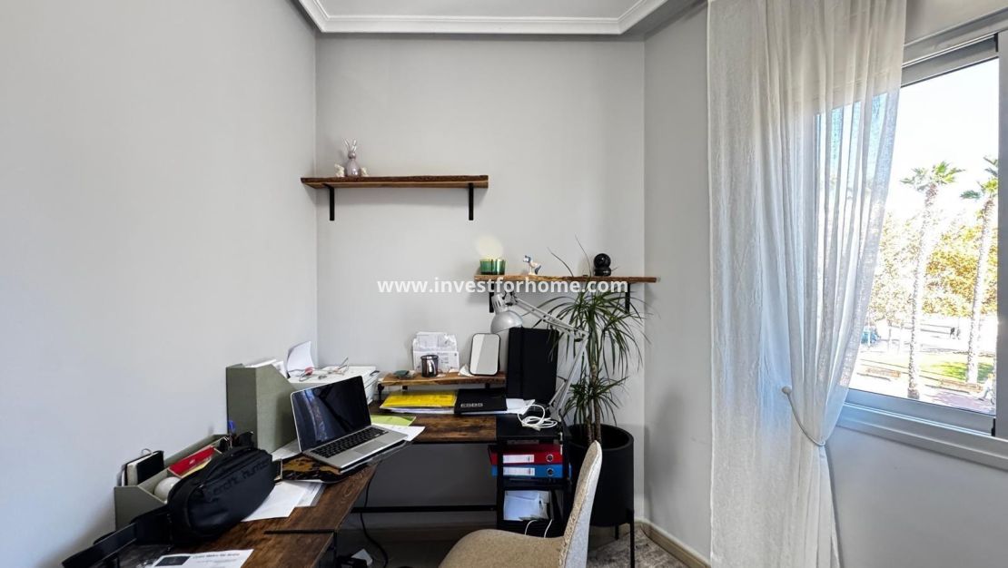 Försäljning - Lägenhet - Torrevieja - Playa del Cura