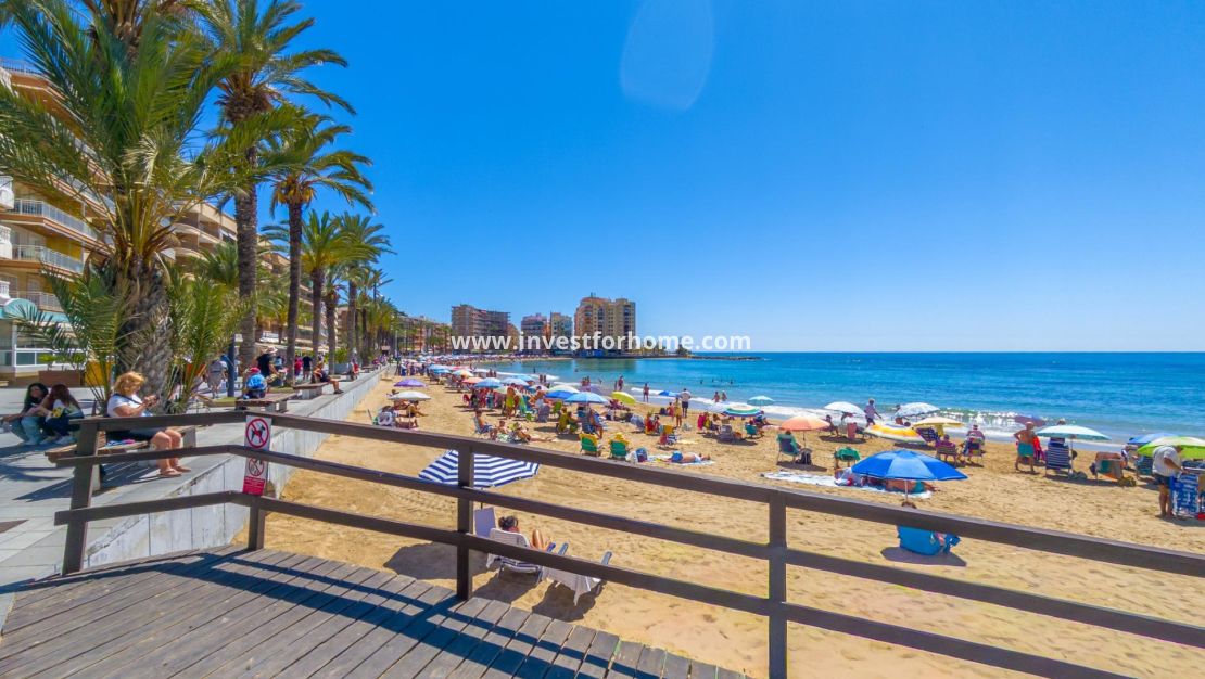 Försäljning - Lägenhet - Torrevieja - Playa del Cura