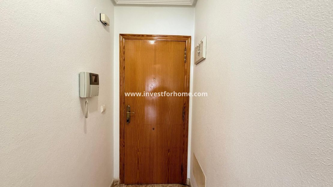Försäljning - Lägenhet - Torrevieja - Playa del Cura