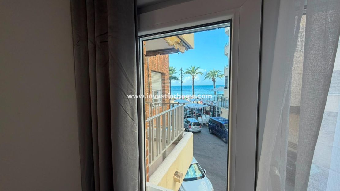 Försäljning - Lägenhet - Torrevieja - Playa del Cura