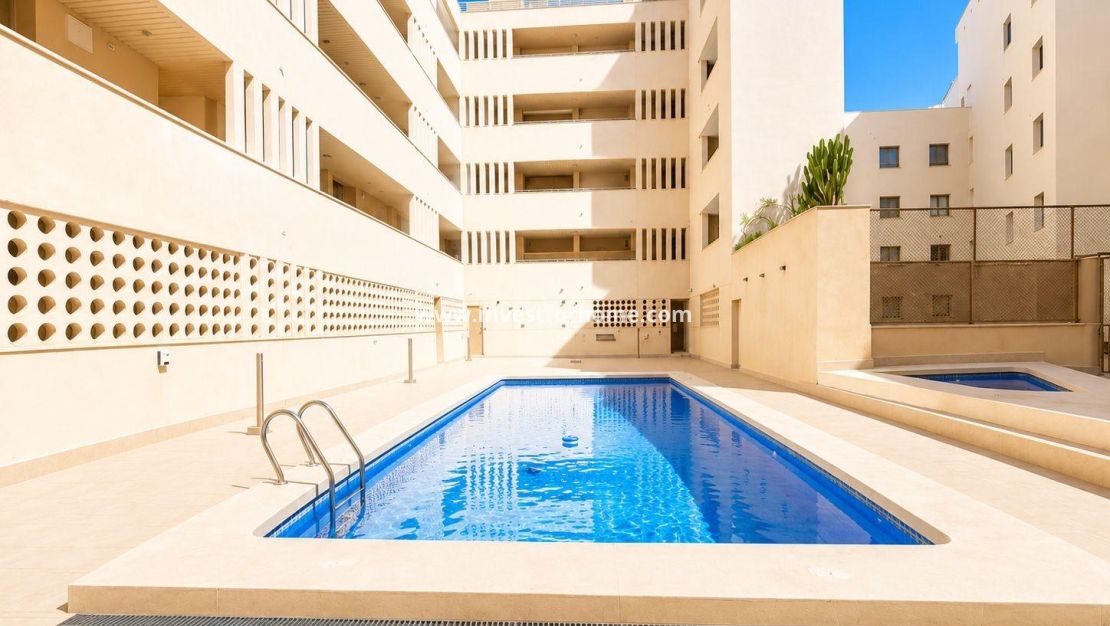 Försäljning - Lägenhet - Torrevieja - Playa del Cura
