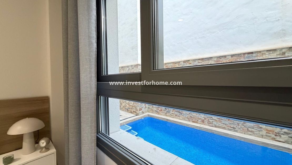 Försäljning - Lägenhet - Torrevieja - Playa del Cura