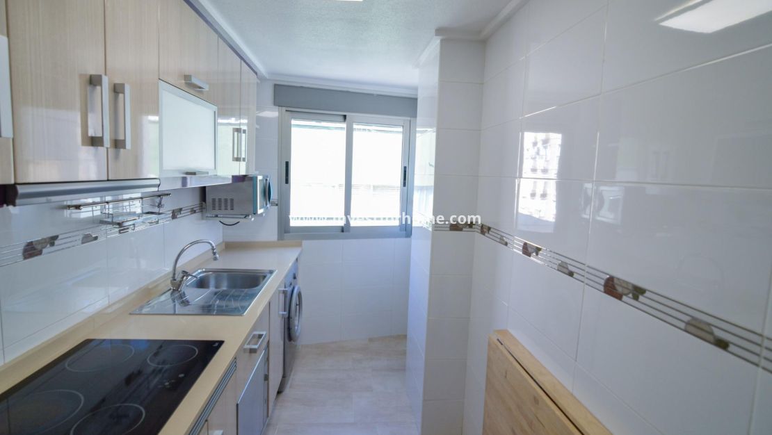 Försäljning - Lägenhet - Torrevieja - Playa del Cura