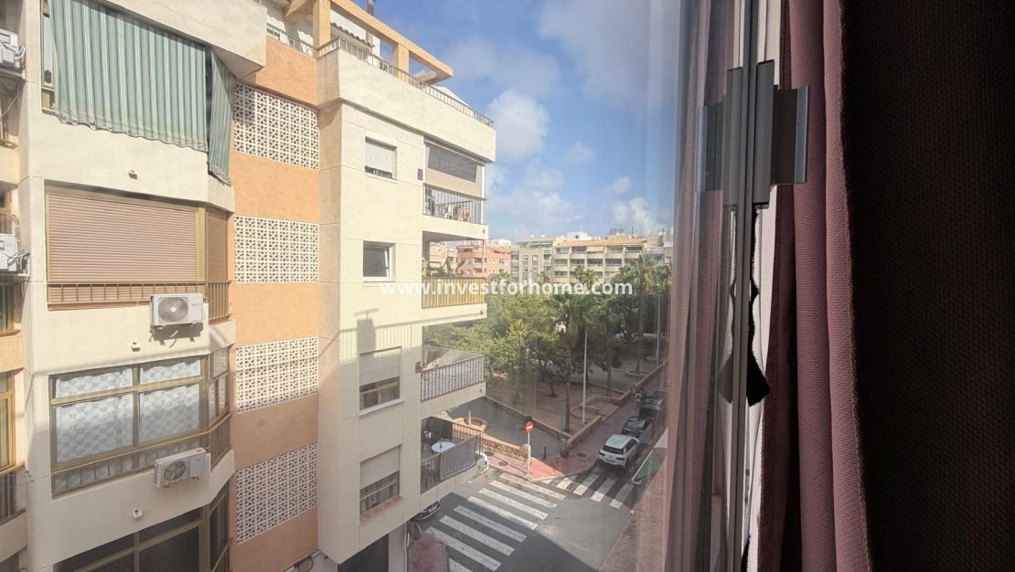 Försäljning - Lägenhet - Torrevieja - Playa del Cura