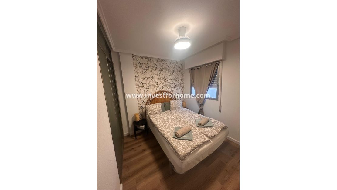 Försäljning - Lägenhet - Torrevieja - Playa del Cura