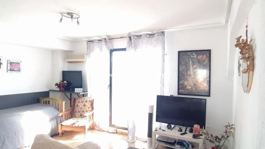 Försäljning - Lägenhet - Torrevieja - Punta prima