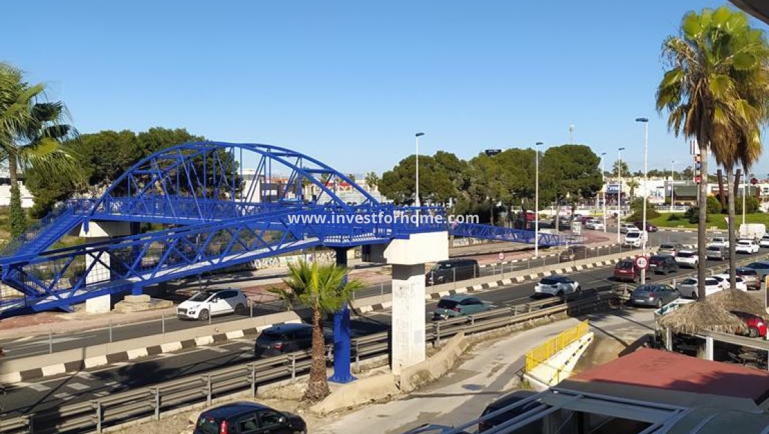 Försäljning - Lägenhet - Torrevieja - Punta prima