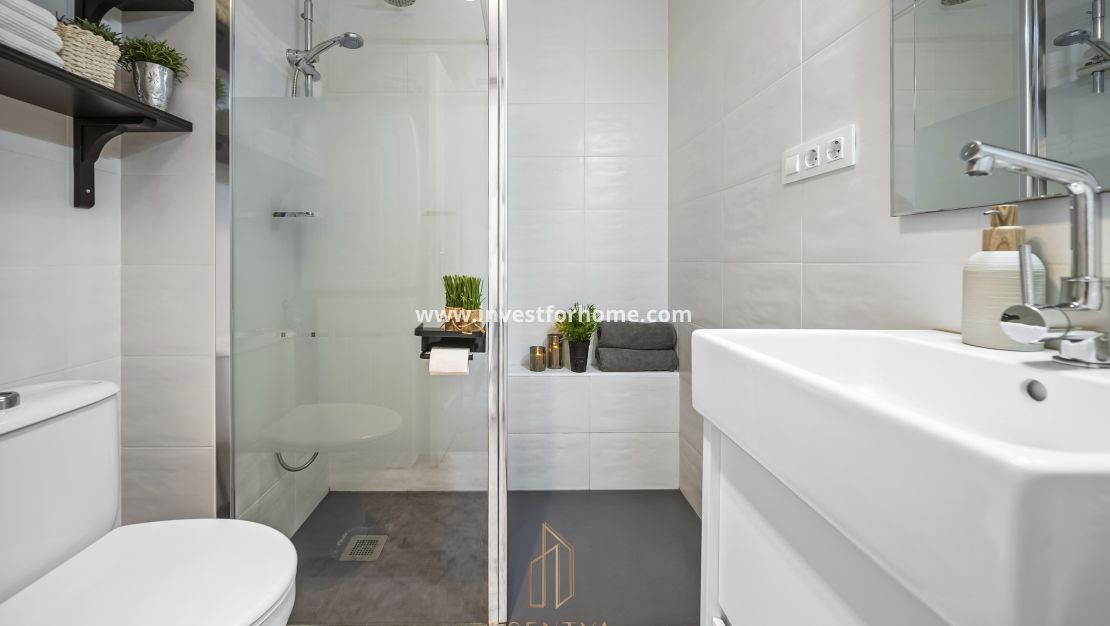 Försäljning - Lägenhet - Torrevieja - Rocio Del Mar