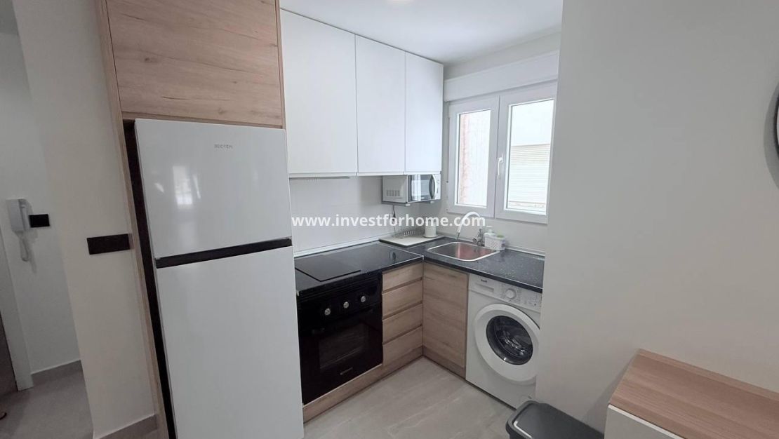 Försäljning - Lägenhet - Torrevieja - Torrelamata - La Mata