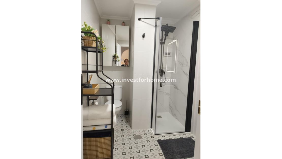 Försäljning - Lägenhet - Torrevieja - Torrelamata - La Mata