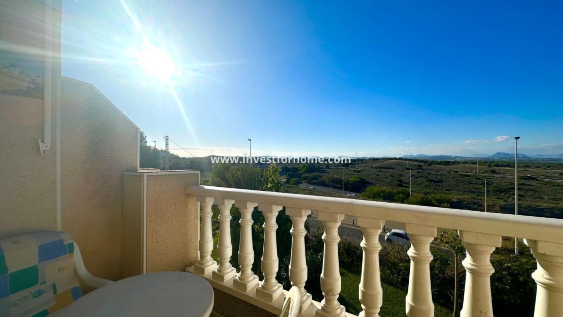 Försäljning - Lägenhet - Torrevieja - Torrelamata - La Mata