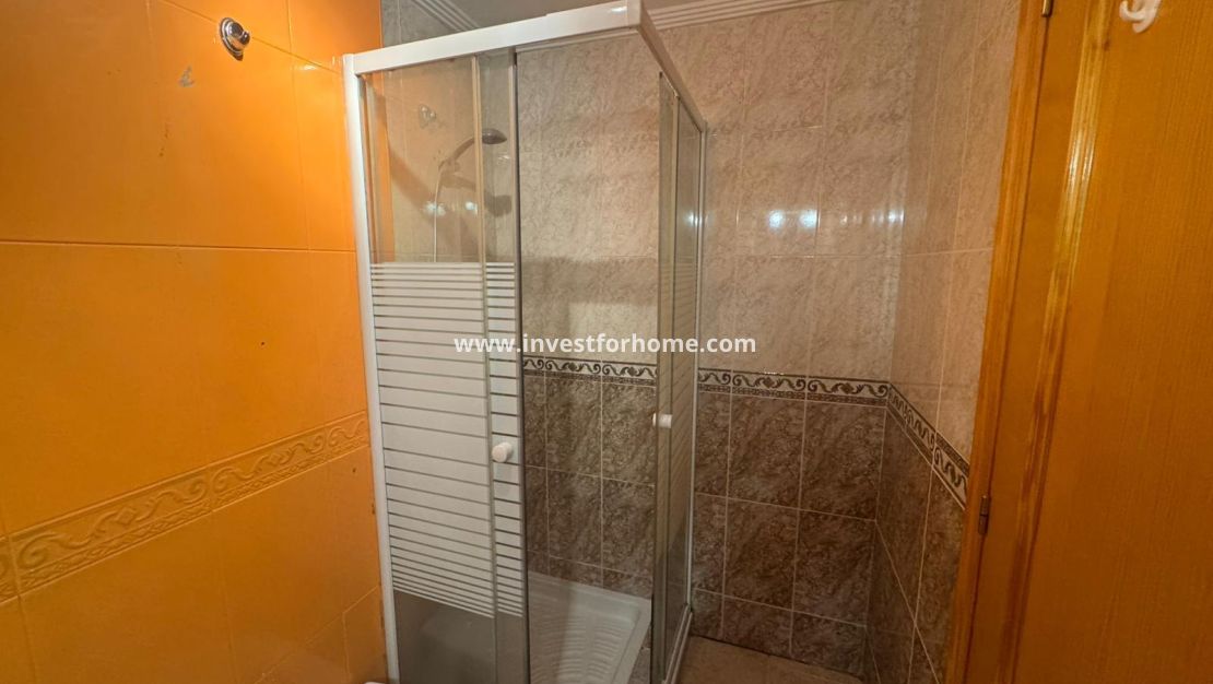 Försäljning - Lägenhet - Torrevieja - Torrelamata - La Mata