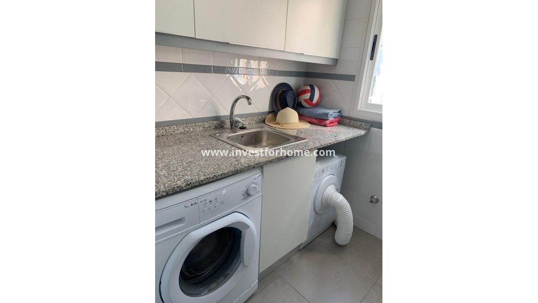 Försäljning - Lägenhet - Torrevieja - Torrelamata - La Mata