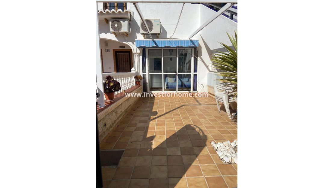 Försäljning - Lägenhet - Torrevieja - Torrelamata - La Mata