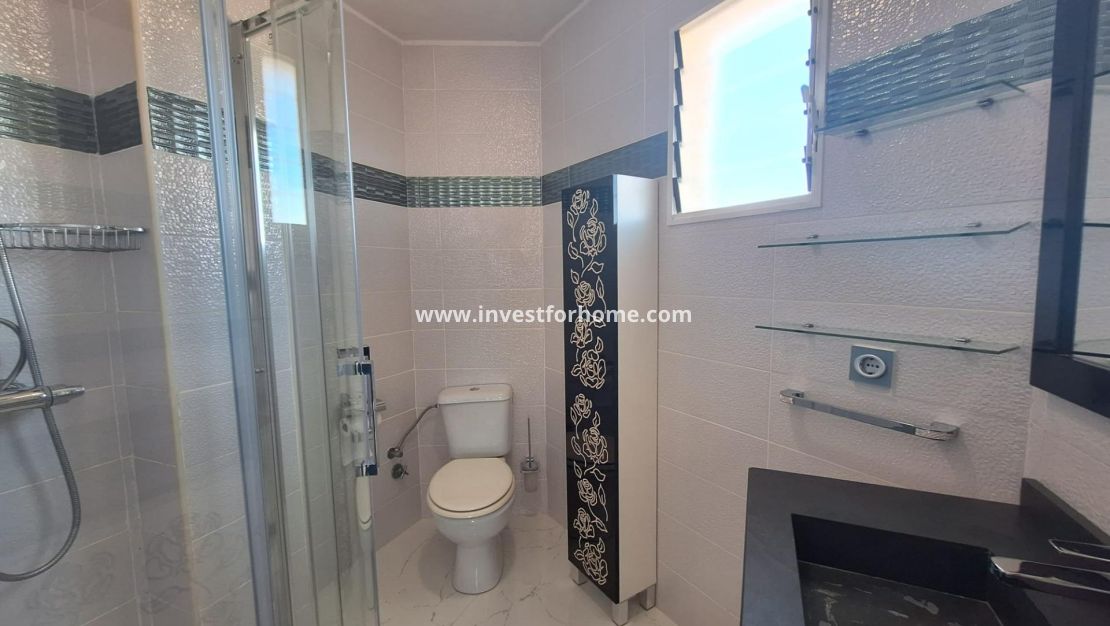 Försäljning - Lägenhet - Torrevieja - Torrelamata - La Mata