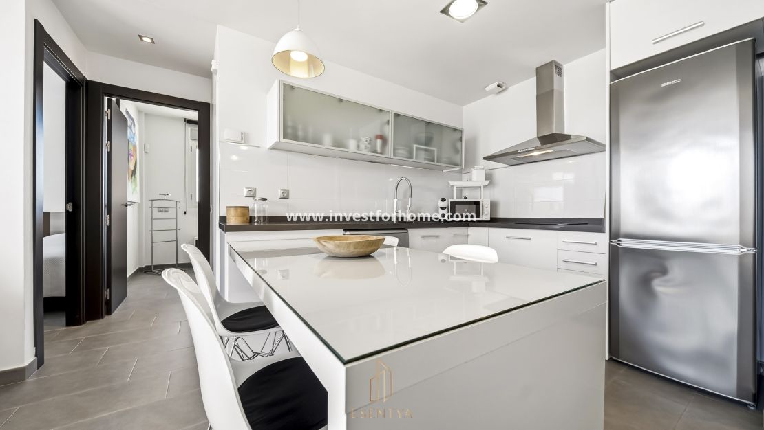 Försäljning - Lägenhet - Torrevieja - Torrelamata - La Mata