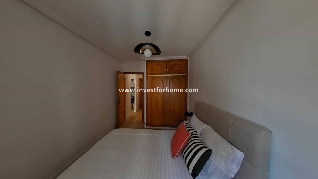 Försäljning - Lägenhet - Torrevieja - Torrelamata - La Mata