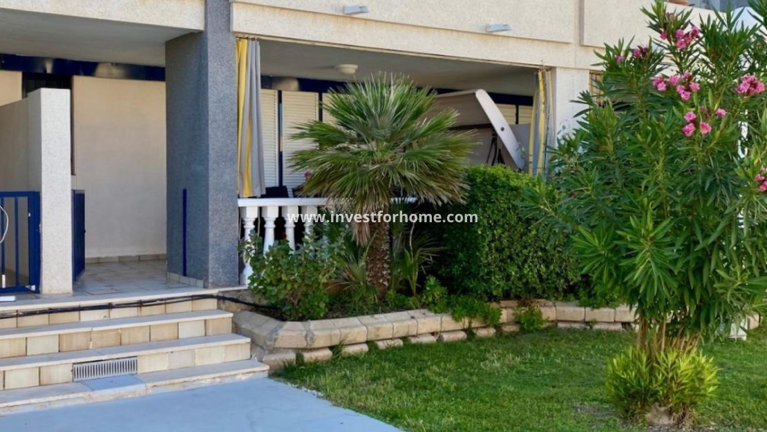 Försäljning - Lägenhet - Torrevieja - Torrelamata - La Mata
