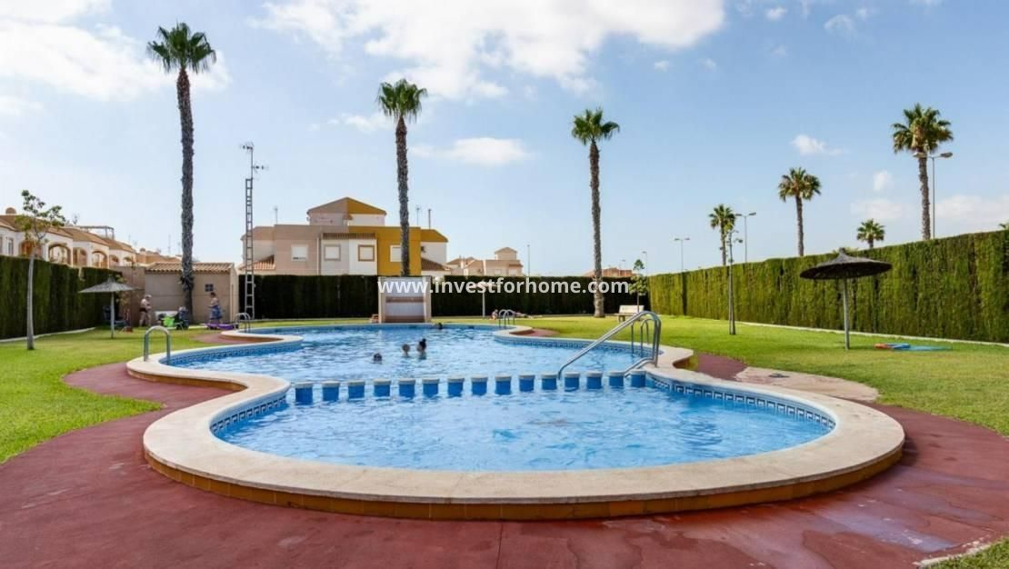 Försäljning - Lägenhet - Torrevieja - Torreta Florida