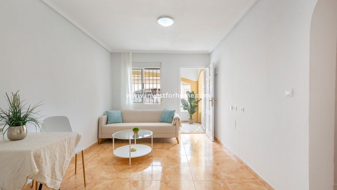 Försäljning - Lägenhet - Torrevieja - Torretas