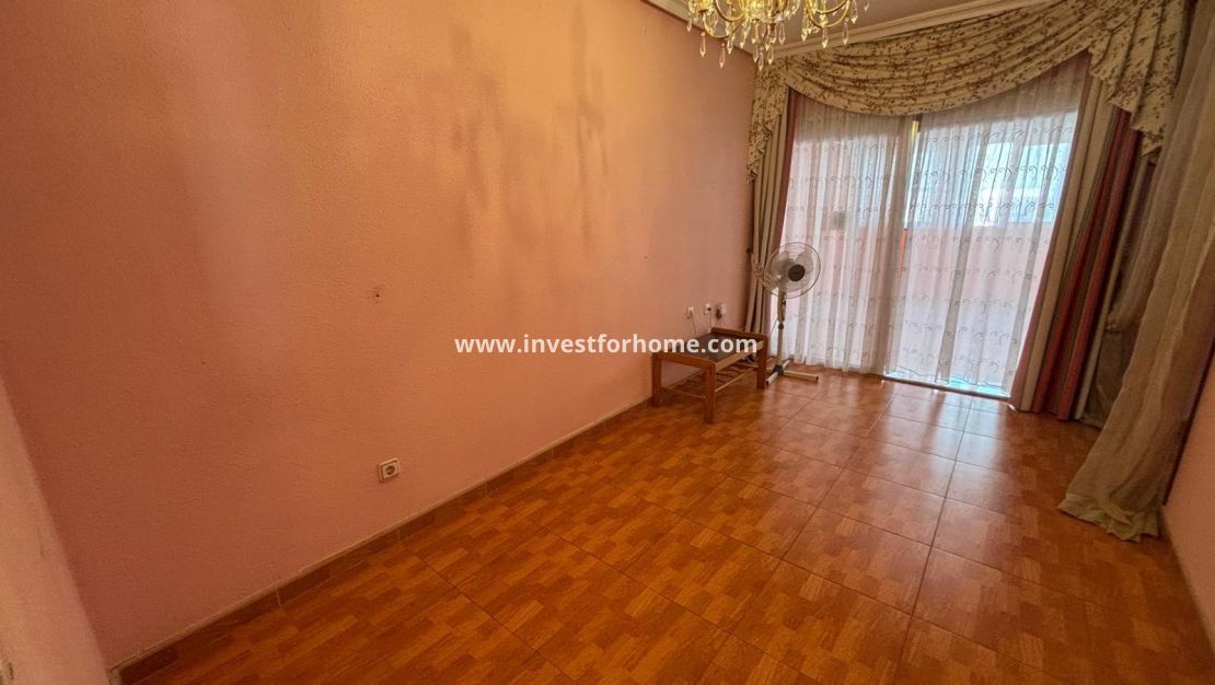 Försäljning - Lägenhet - Torrevieja - Zona Los Frutales