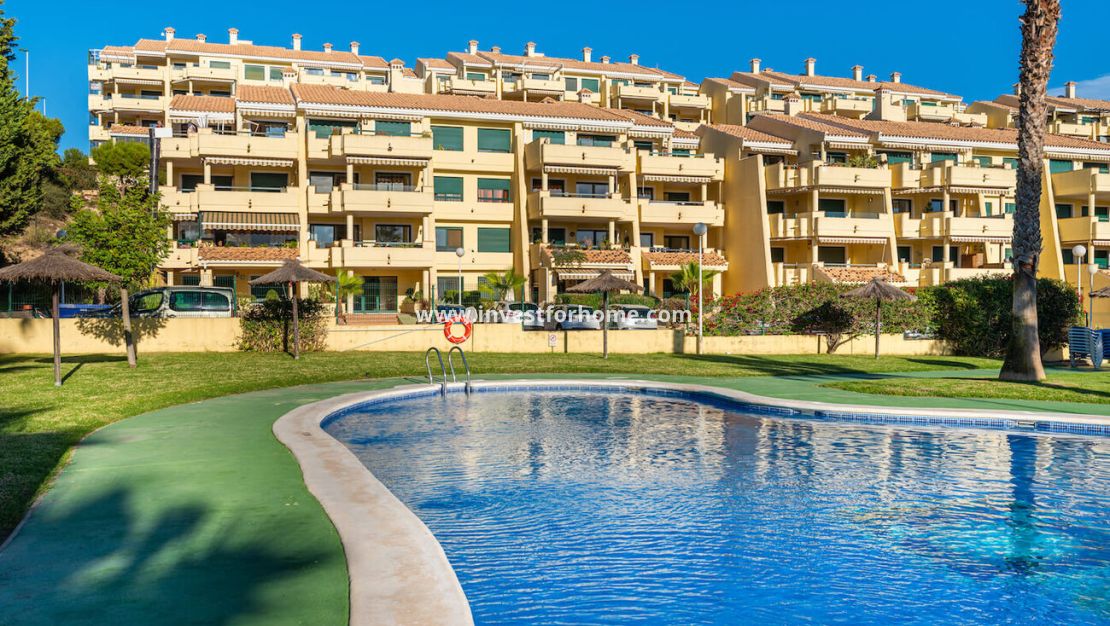 Försäljning - Penthouse - Orihuela Costa - Lomas De Campoamor Golf