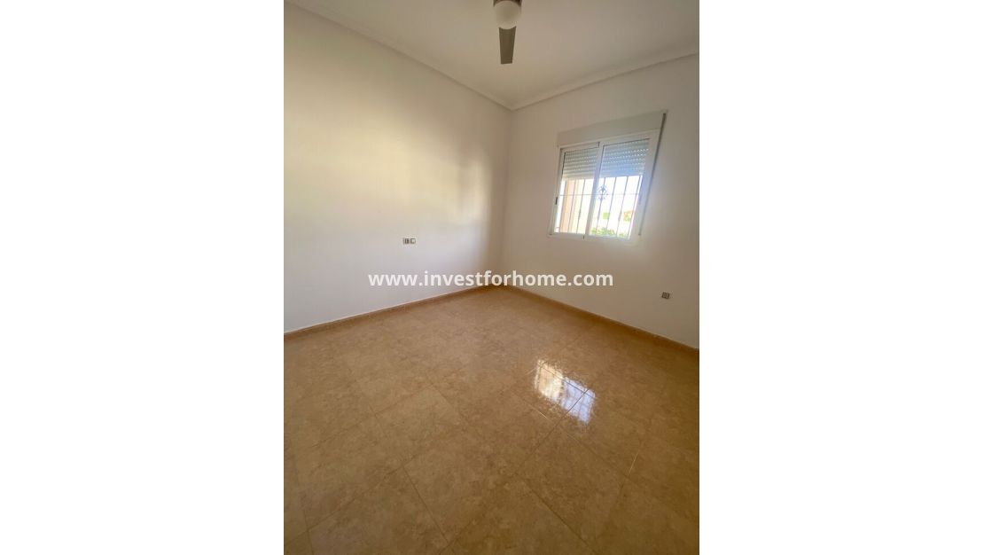 Försäljning - Villa - Catral - Costa Blanca