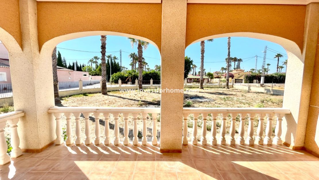 Försäljning - Villa - Catral - Costa Blanca